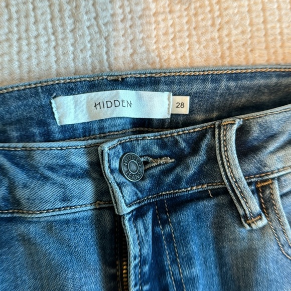 Hidden flare jeans - Picture 2 of 2